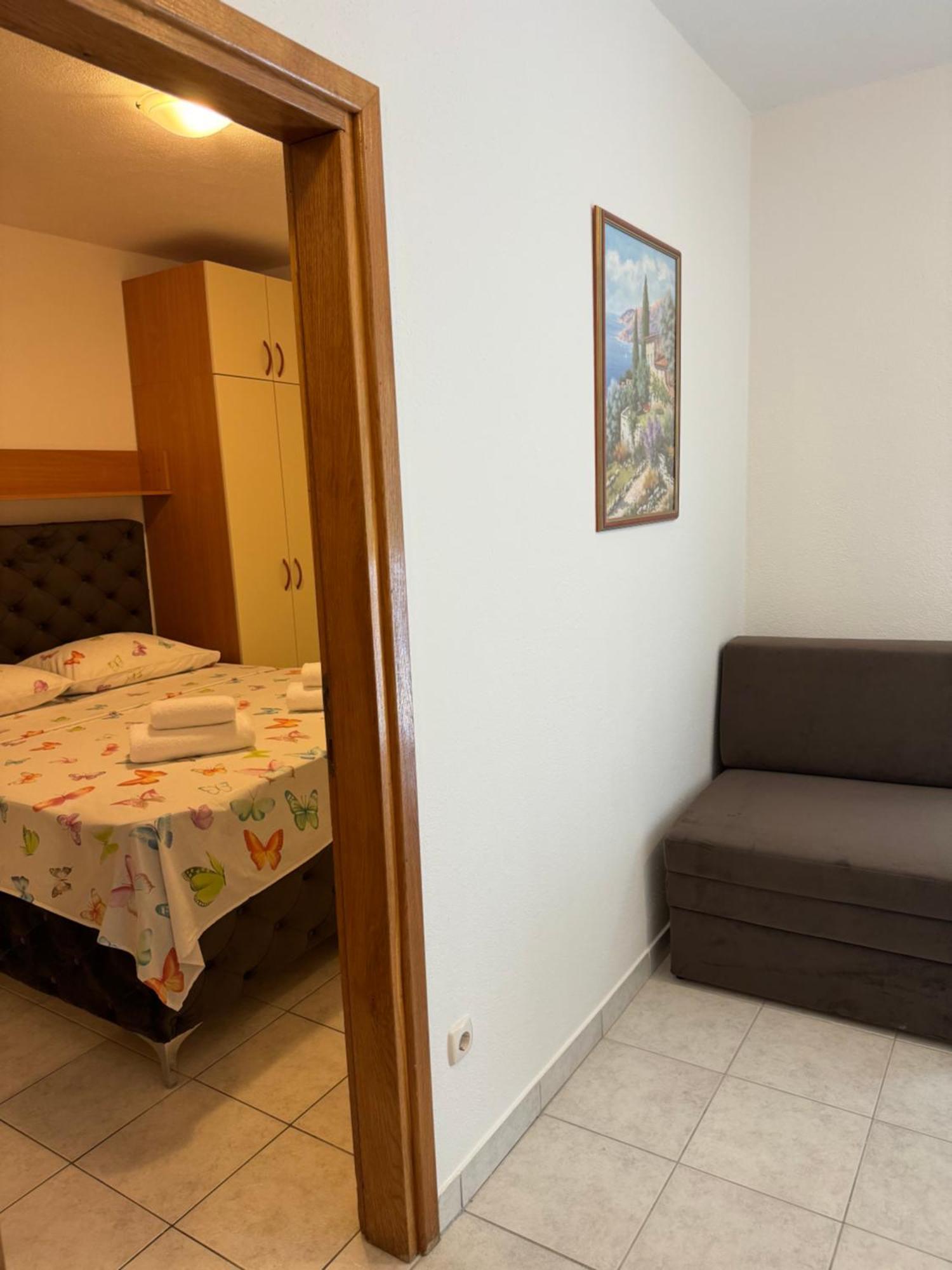 House 100M From The Beach With Free Parking And Breakfast 巴什卡沃达 外观 照片