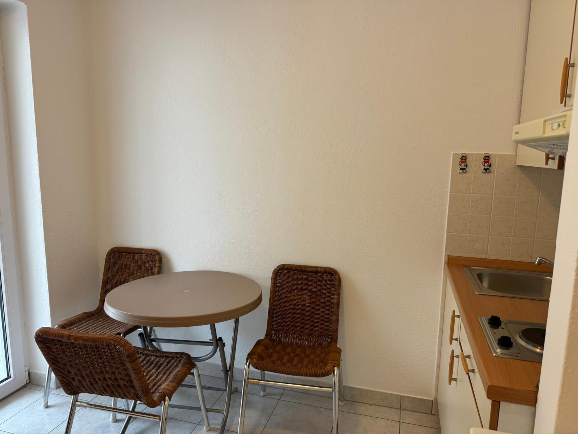 House 100M From The Beach With Free Parking And Breakfast 巴什卡沃达 外观 照片